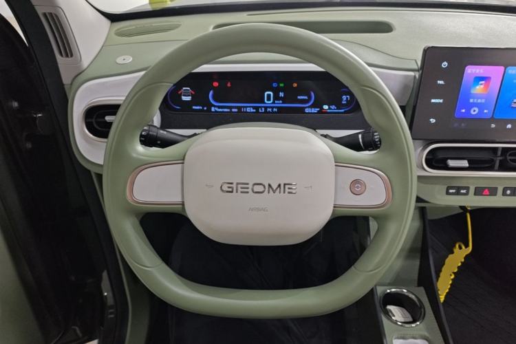 Used Geely Galaxy Panda 2025 210km Panda Rider Steering Wheel