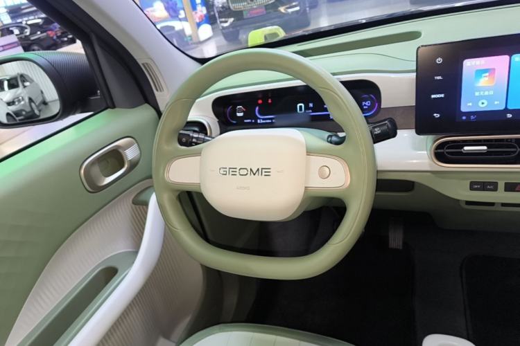 Used Geely Galaxy Panda 2025 210km Panda Rider Steering Wheel
