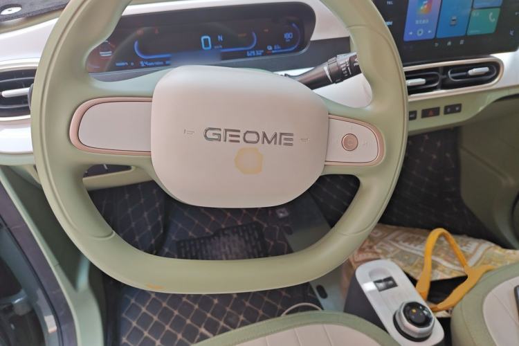 Used Geely Galaxy Panda 2025 210km Panda Rider Steering Wheel