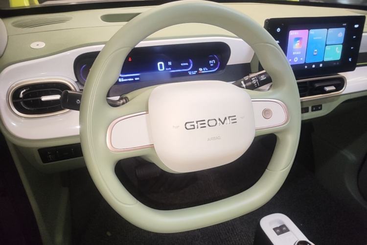 Used Geely Galaxy Panda 2025 210km Panda Rider Steering Wheel