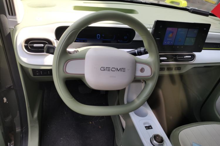 Used Geely Galaxy Panda 2025 210km Panda Rider Steering Wheel