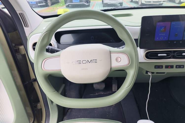 Used Geely Galaxy Panda 2025 210km Panda Rider Steering Wheel