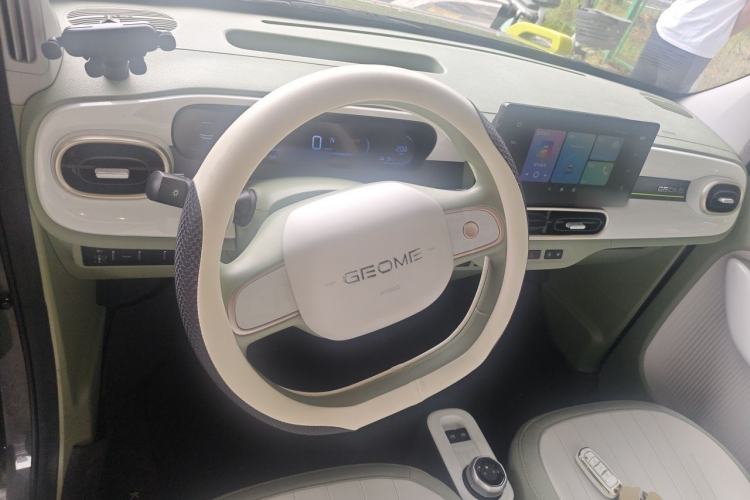Used Geely Galaxy Panda 2025 210km Panda Rider Steering Wheel
