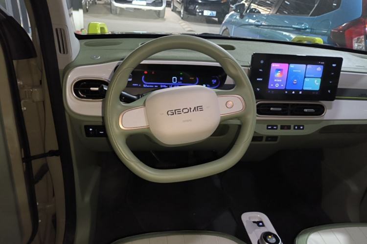 Used Geely Galaxy Panda 2025 210km Panda Rider Steering Wheel