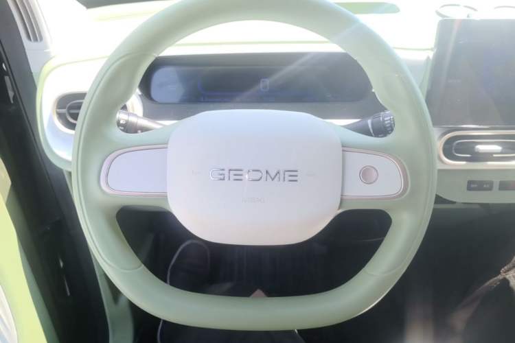 Used Geely Galaxy Panda 2025 210km Panda Rider Steering Wheel