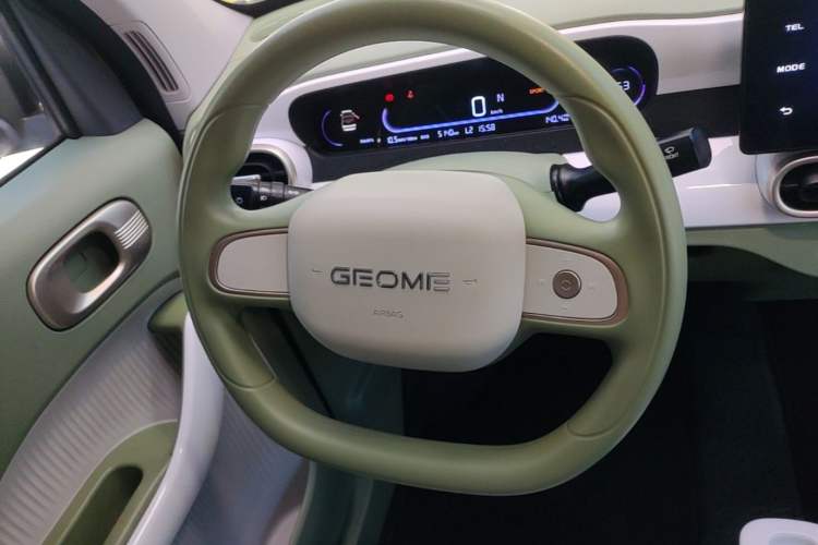 Used Geely Galaxy Panda 2025 210km Panda Rider Steering Wheel