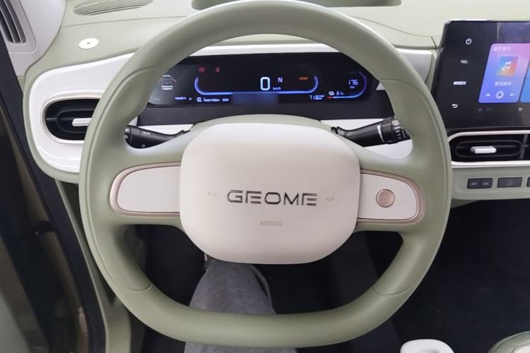 Used Geely Galaxy Panda 2025 210km Panda Rider Steering Wheel