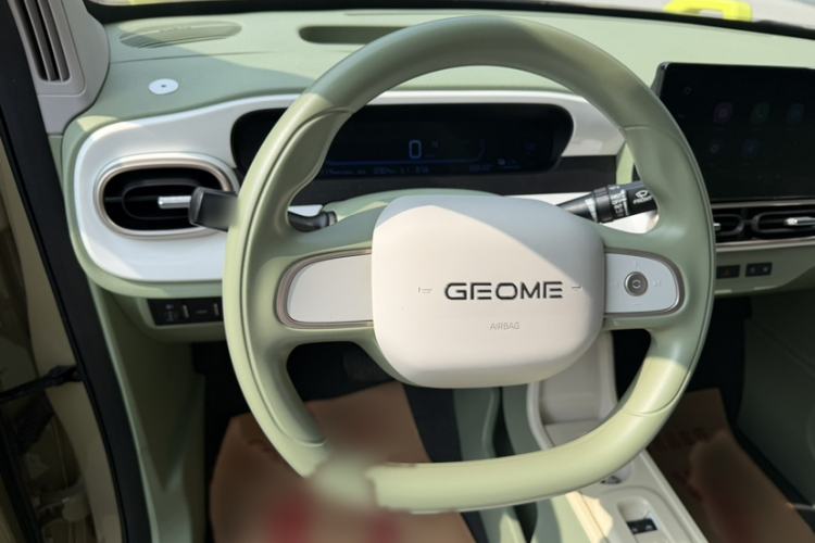 Used Geely Galaxy Panda 2025 210km Panda Rider Steering Wheel