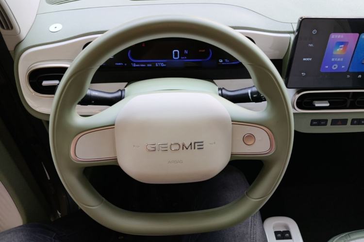 Used Geely Galaxy Panda 2025 210km Panda Kart Steering Wheel
