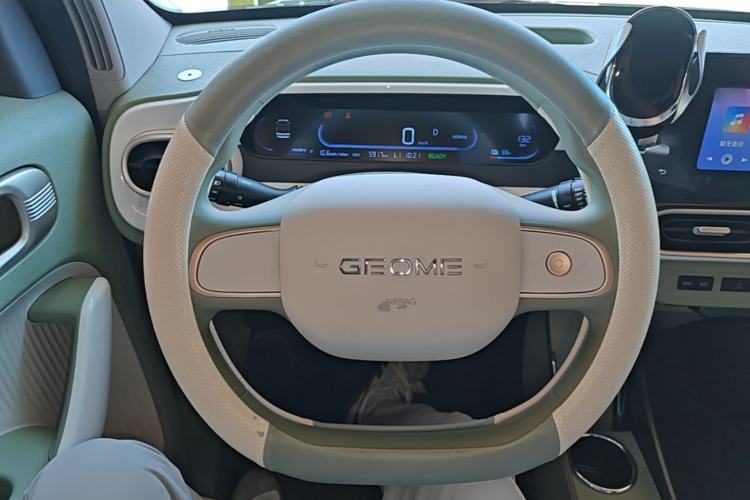 Used Geely Galaxy Panda 2025 210km Panda Rider Steering Wheel