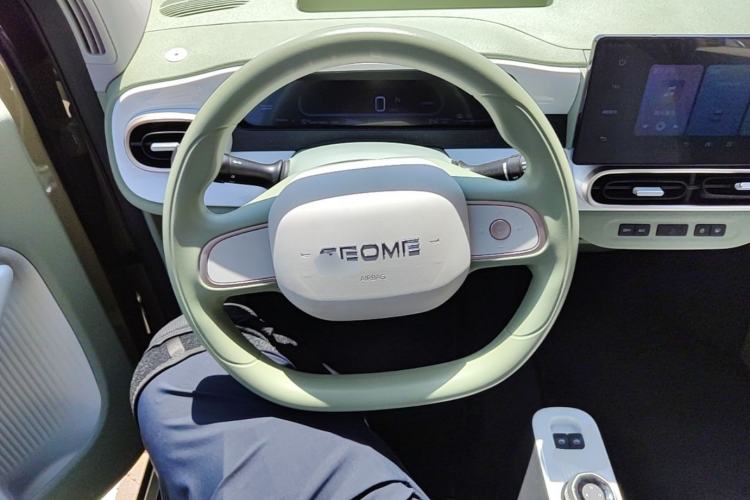 Used Geely Galaxy Panda 2025 210km Panda Rider Steering Wheel