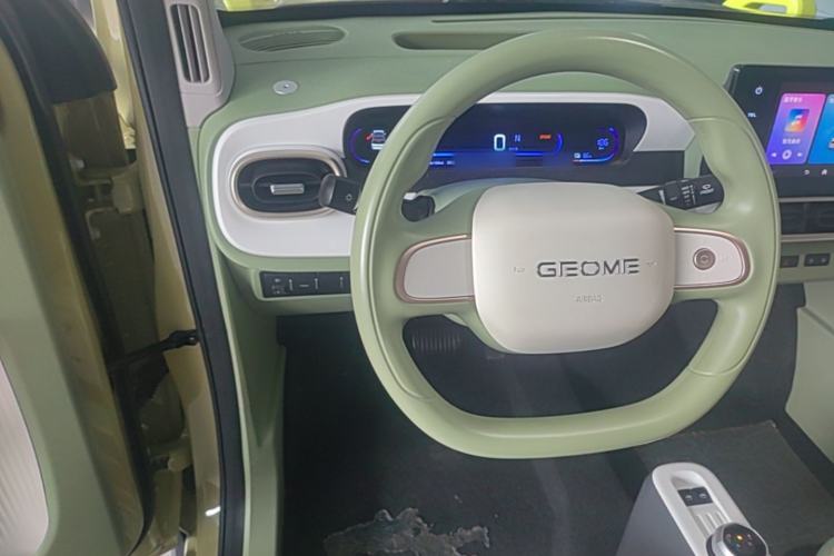Used Geely Galaxy Panda 2025 210km Panda Rider Steering Wheel