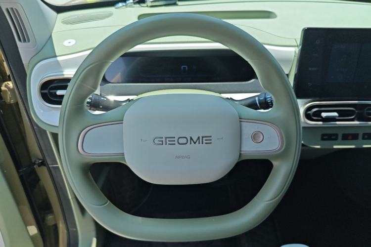 Used Geely Galaxy Panda 2025 210km Panda Rider Steering Wheel