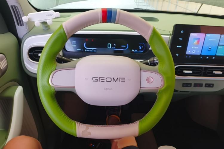 Used Geely Galaxy Panda 2025 210km Panda Rider Steering Wheel