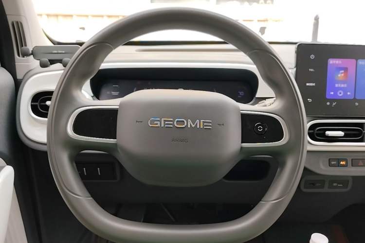 Used Geely Galaxy Panda 2025 210km Panda Kart Steering Wheel