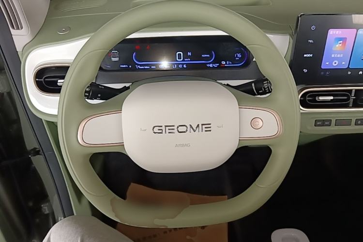 Used Geely Galaxy Panda 2025 210km Panda Rider Steering Wheel