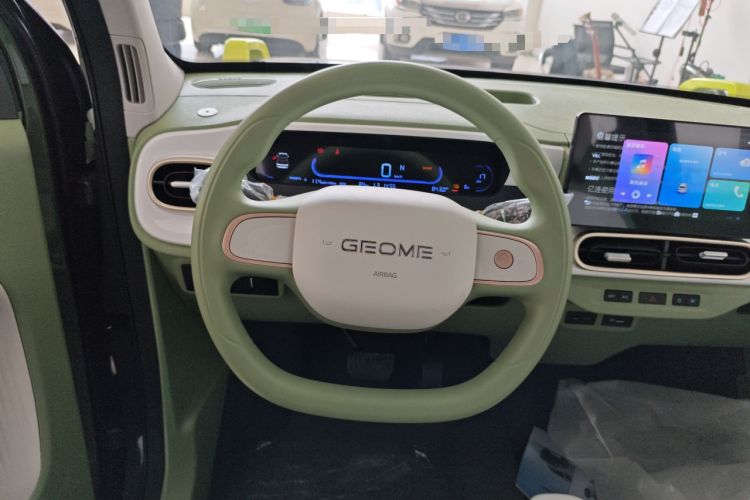Used Geely Galaxy Panda 2025 210km Panda Rider Steering Wheel