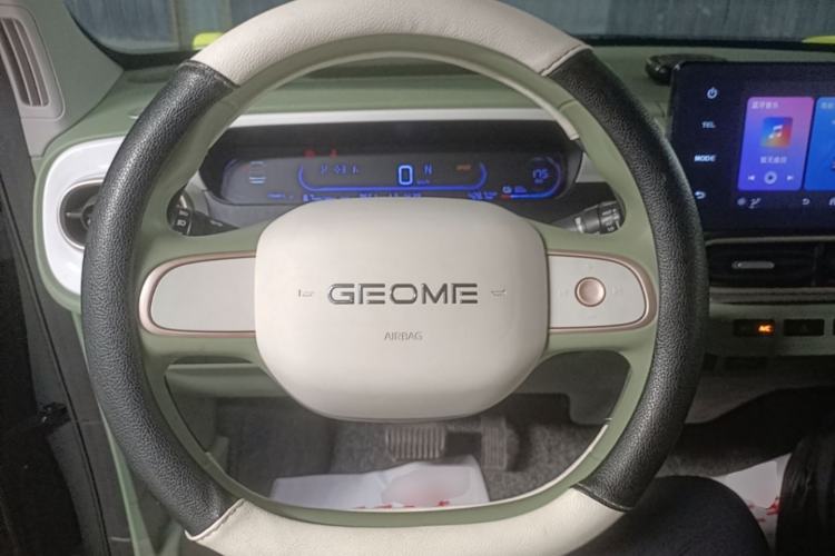 Used Geely Galaxy Panda 2025 210km Panda Rider Steering Wheel