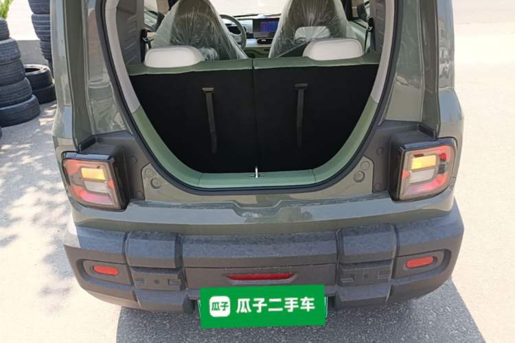 Used Geely Galaxy Panda 2025 210km Panda Rider Trunk