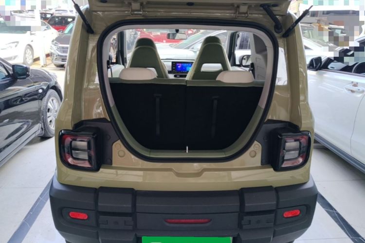 Used Geely Galaxy Panda 2025 210km Panda Kart Trunk