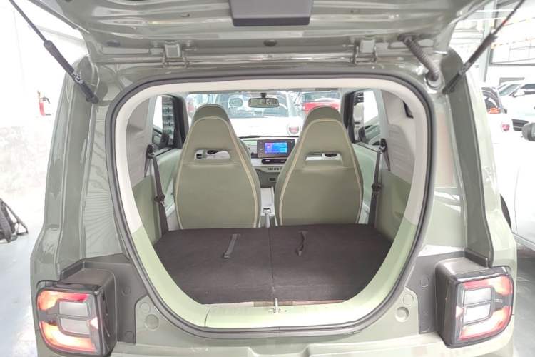 Used Geely Galaxy Panda 2025 210km Panda Rider Trunk