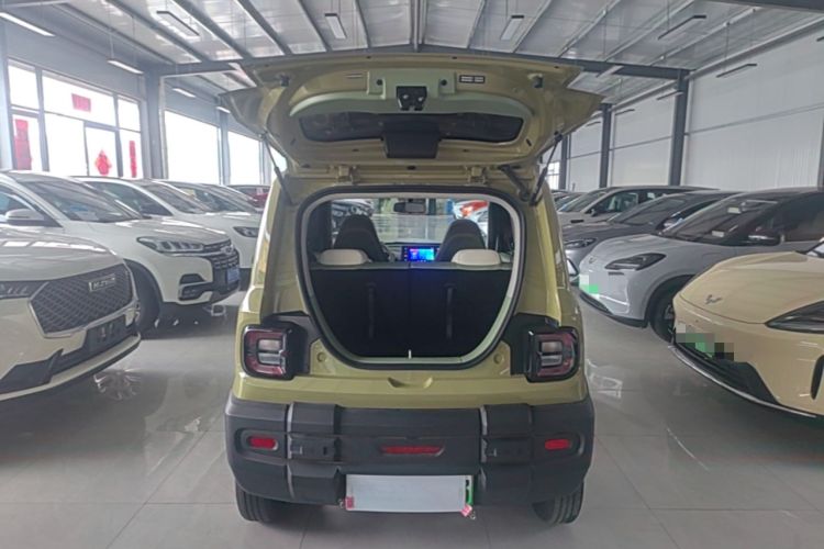 Used Geely Galaxy Panda 2025 210km Panda Rider Trunk
