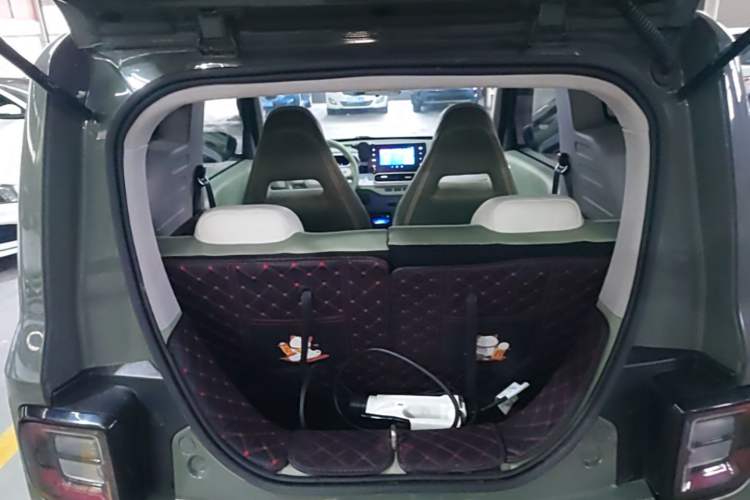 Used Geely Galaxy Panda 2025 210km Panda Kart Trunk