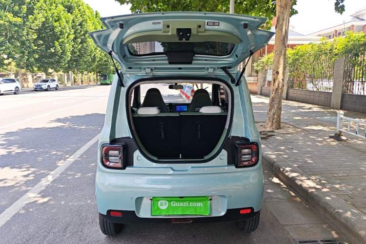 Used Geely Galaxy Panda 2025 210 km – Yuanqi Bear Trunk