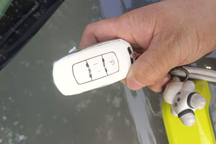 Used Geely Galaxy Panda 2025 210km Panda Rider Vehicle Key