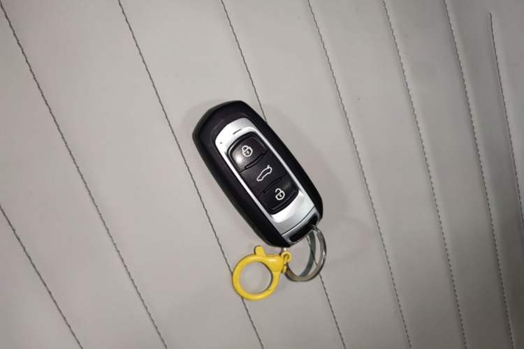 Used Geely Galaxy Panda 2025 210km Panda Rider Vehicle Key