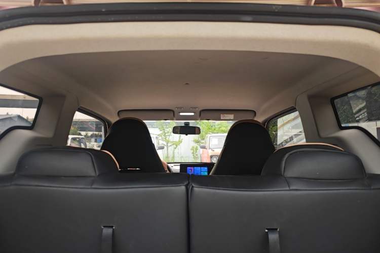 Used Geely Galaxy Panda 2025 210 km – Yuanqi Bear Headliner