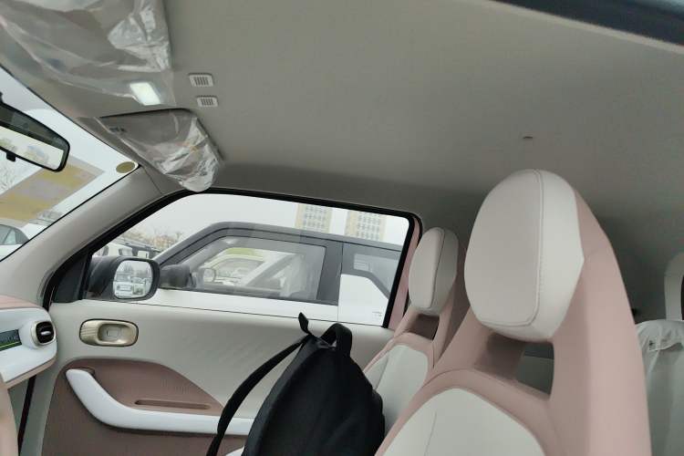 Used Geely Galaxy Panda 2025 210 km – Yuanqi Bear Headliner