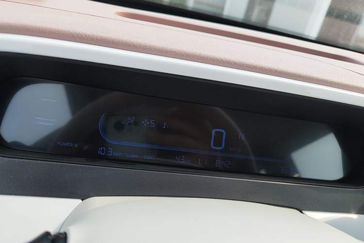 Used Geely Galaxy Panda 2025 210 km – Yuanqi Bear Instrument Cluster