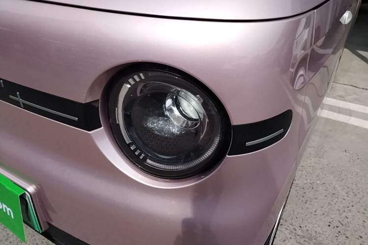 Used Geely Galaxy Panda 2025 210 km – Yuanqi Bear Left Front Headlight