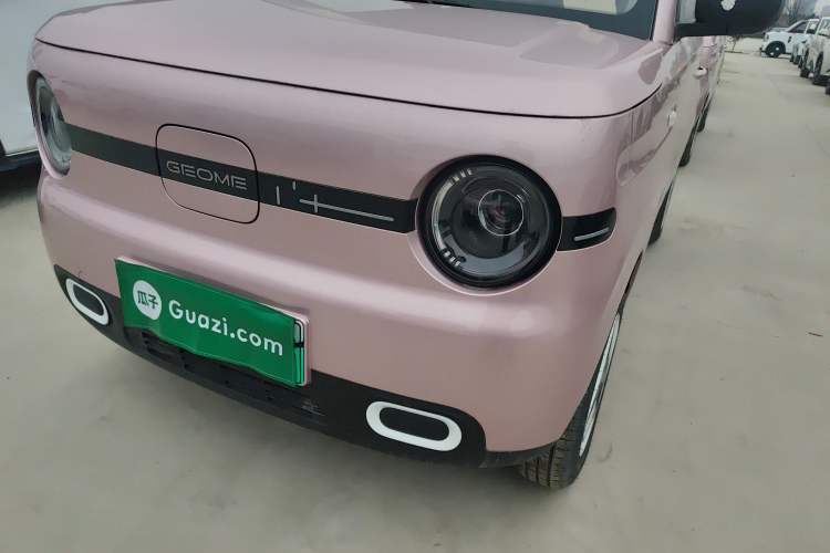 Used Geely Galaxy Panda 2025 210 km – Yuanqi Bear Left Front Headlight
