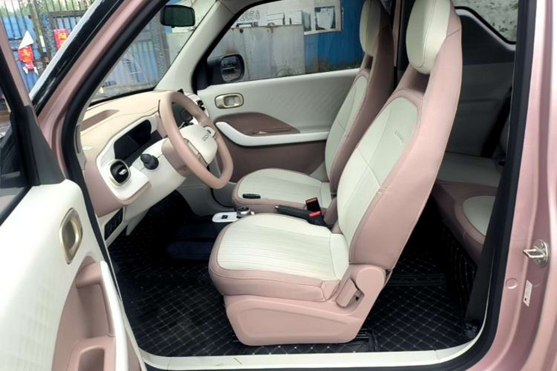 Used Geely Galaxy Panda 2025 210km Panda Kart Left Front Seat