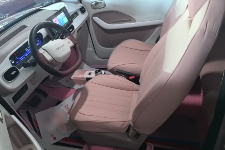 Used Geely Galaxy Panda 2025 210 km – Yuanqi Bear Left Front Seat