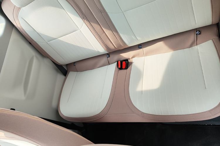Used Geely Galaxy Panda 2025 210 km – Yuanqi Bear Left Rear Seat
