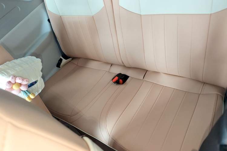 Used Geely Galaxy Panda 2025 210km Panda Kart Left Rear Seat