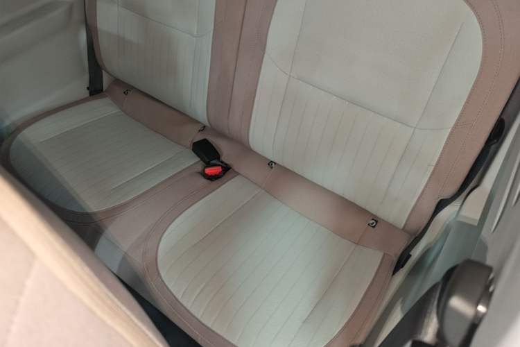 Used Geely Galaxy Panda 2025 210 km – Yuanqi Bear Left Rear Seat