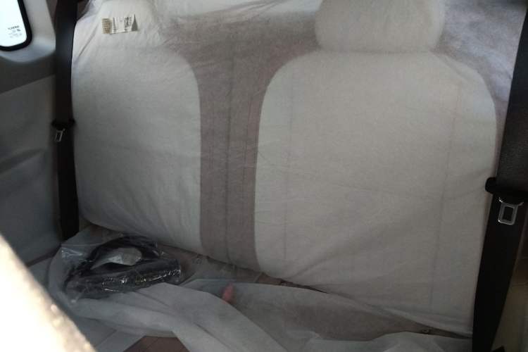 Used Geely Galaxy Panda 2025 210 km – Yuanqi Bear Left Rear Seat