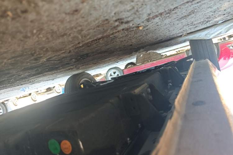 Used Geely Galaxy Panda 2025 210 km – Yuanqi Bear Left Side Sill