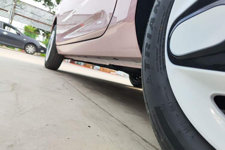 Used Geely Galaxy Panda 2025 210 km – Yuanqi Bear Left Side Sill