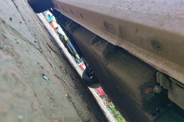 Used Geely Galaxy Panda 2025 210 km – Yuanqi Bear Left Side Sill