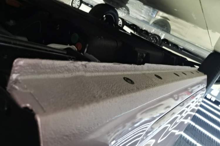 Used Geely Galaxy Panda 2025 210 km – Yuanqi Bear Left Side Sill