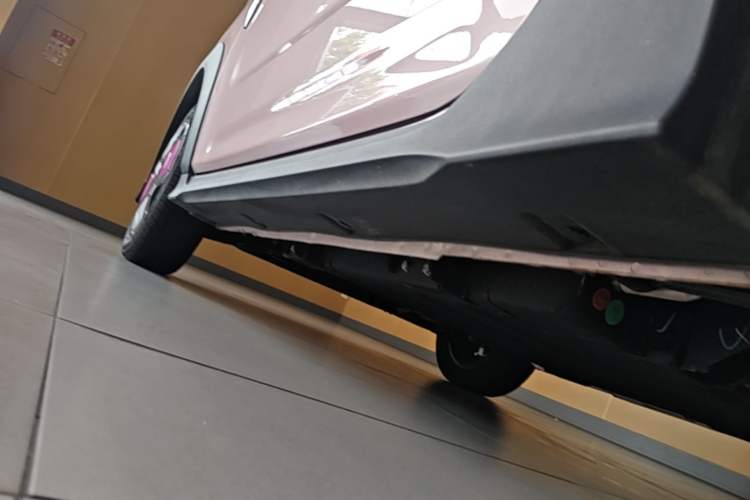 Used Geely Galaxy Panda 2025 210km Panda Kart Left Side Sill