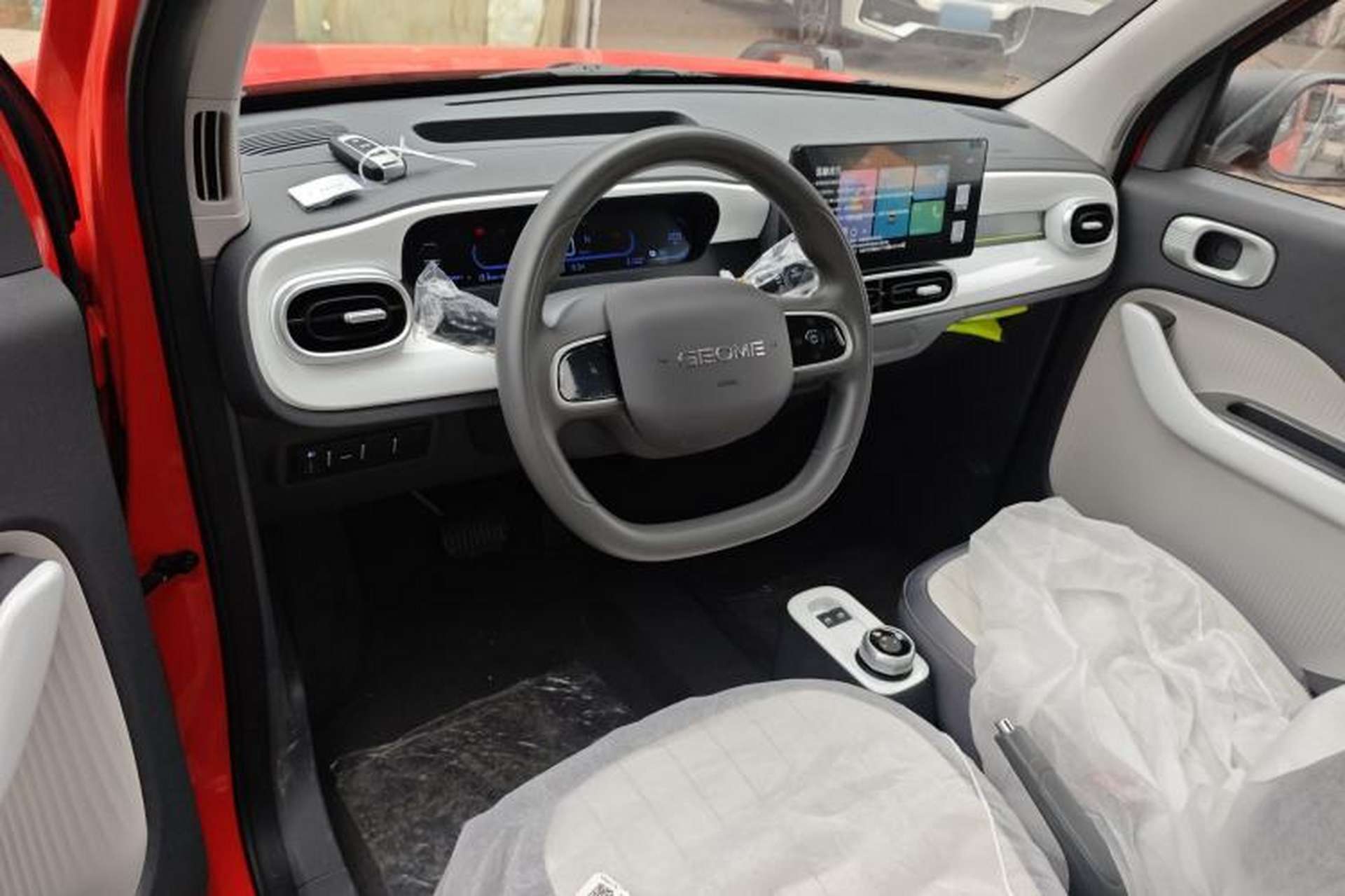 Used Geely Galaxy Panda 2025 210km Panda Rider Center Console