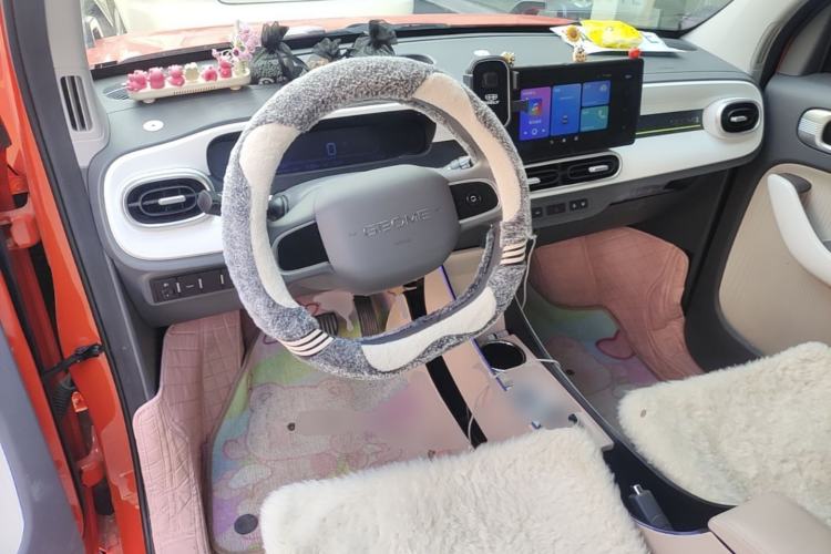 Used Geely Galaxy Panda 2025 210km Panda Kart Center Console