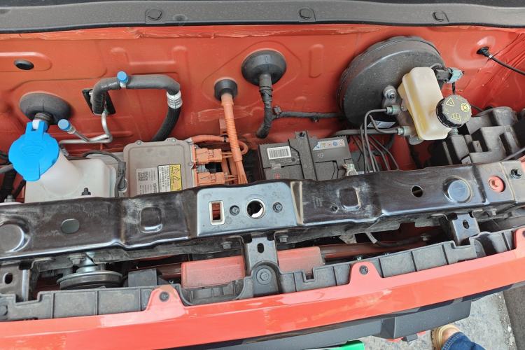 Used Geely Galaxy Panda 2025 210km Panda Rider Engine Bay