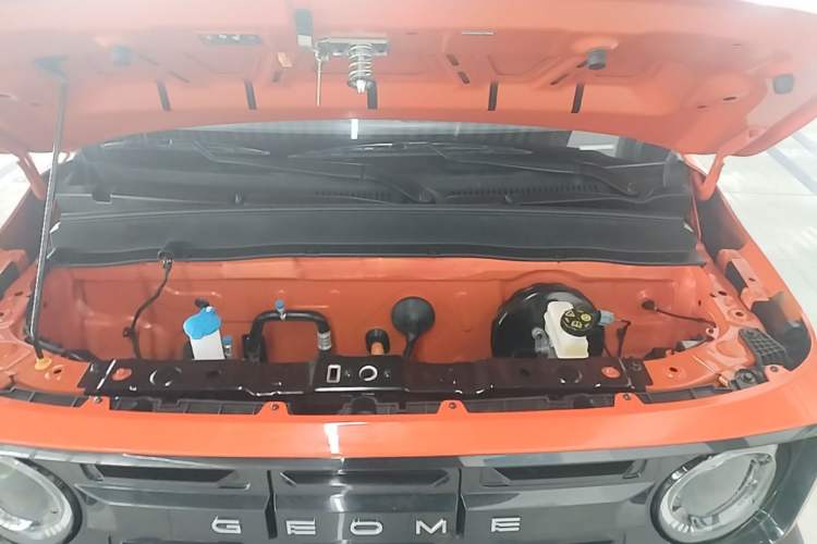 Used Geely Galaxy Panda 2025 210km Panda Rider Engine Bay